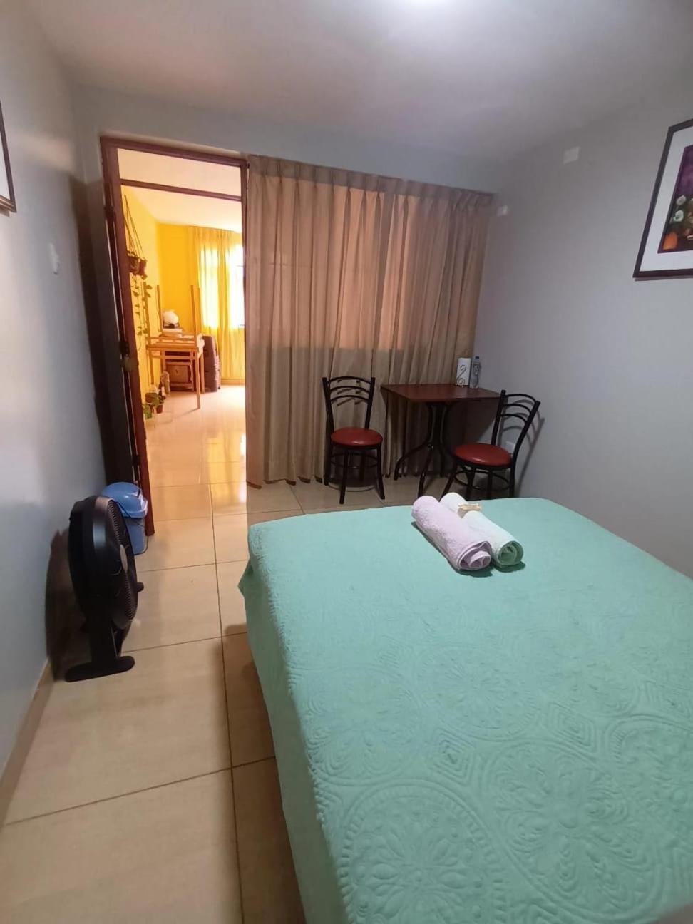 Close To Airport - Free One Time Pickup - A Y J Familia Lima Bagian luar foto